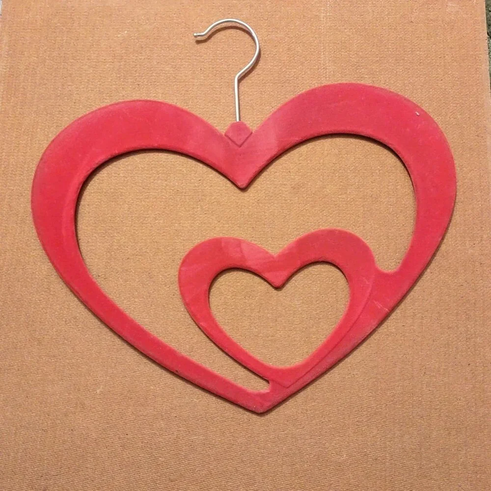 HEART SHAPED VELVET HANGERS-SET OF 2-LIKE NEW